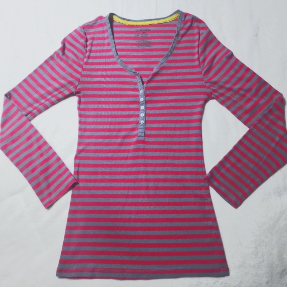 No Boundaries Pink and Gray Stripe Long Sleeve T-shirt Top